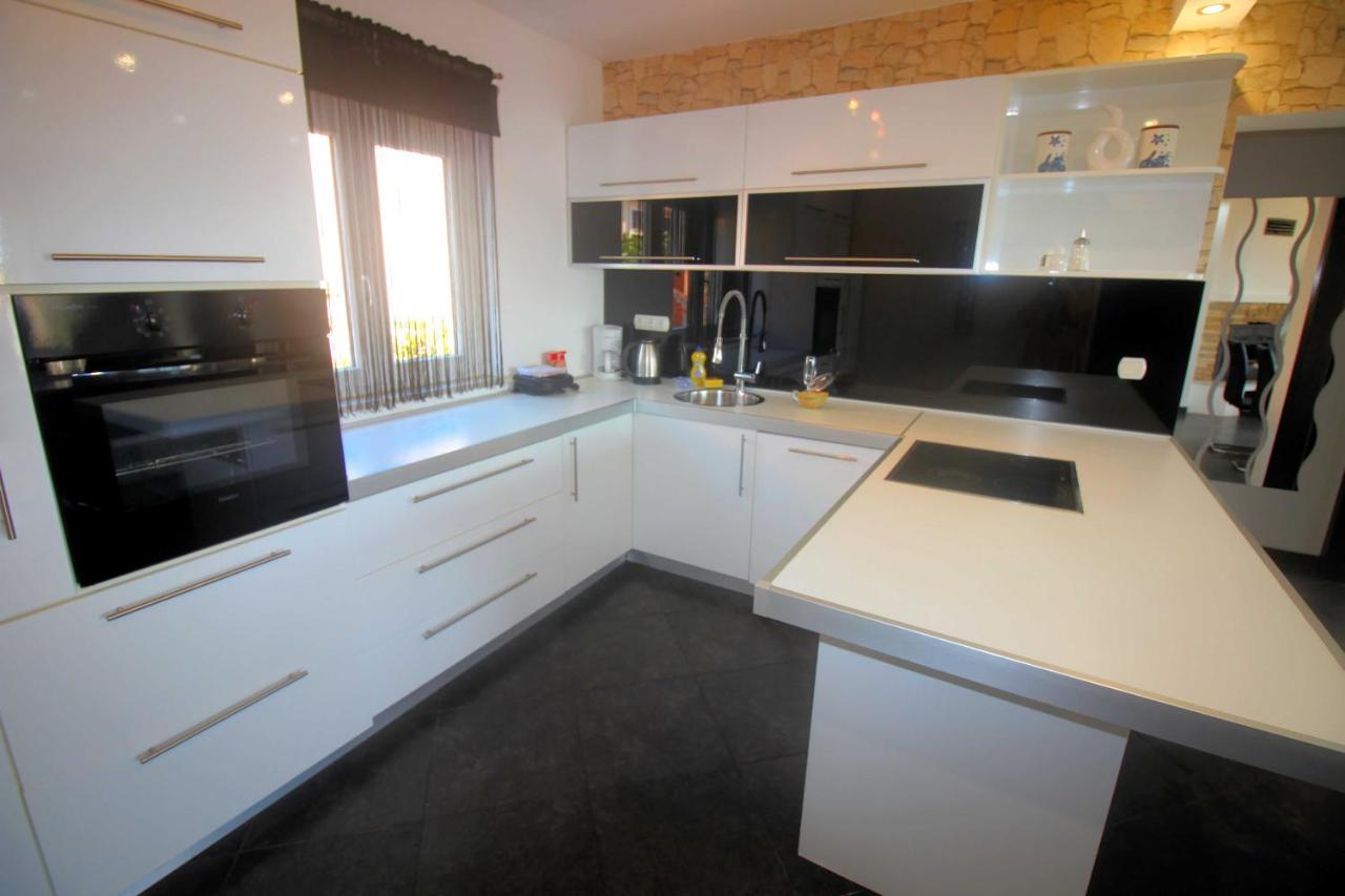 Apartment Martina Crikvenica Eksteriør bilde